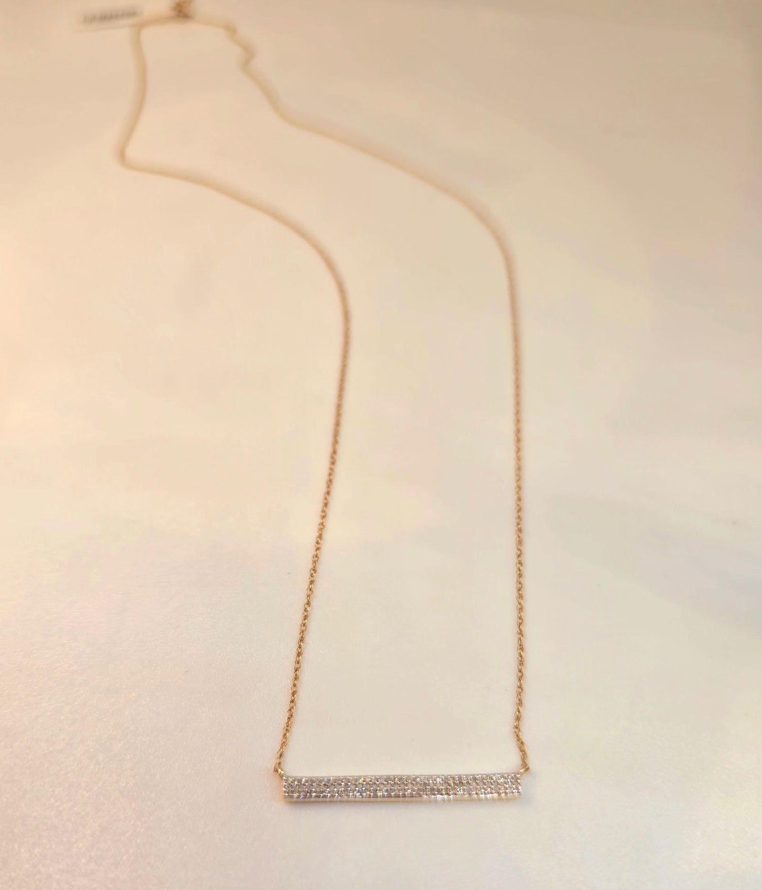 10K Cadena con Barra de Diamantes