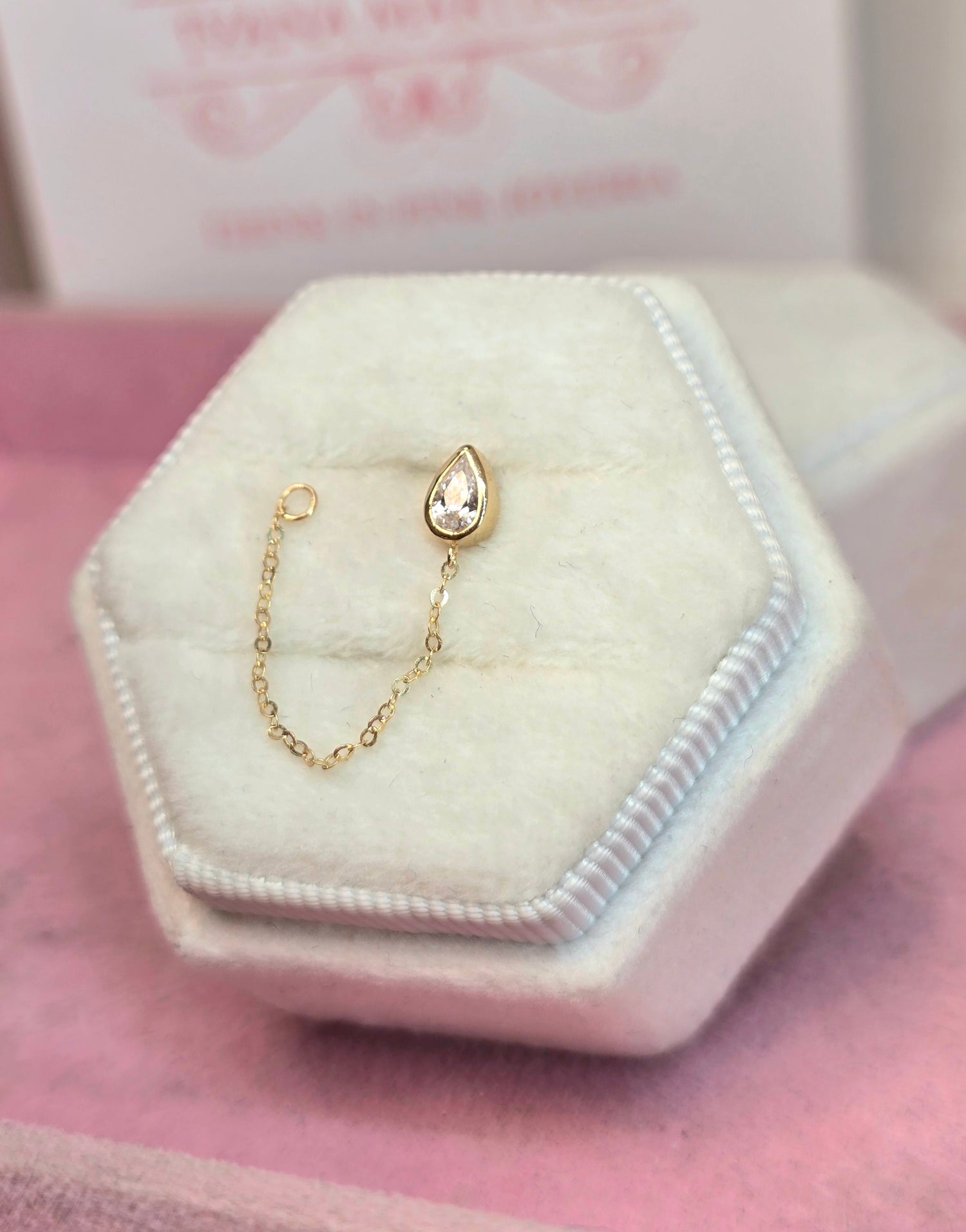 14K Piercing con cadena