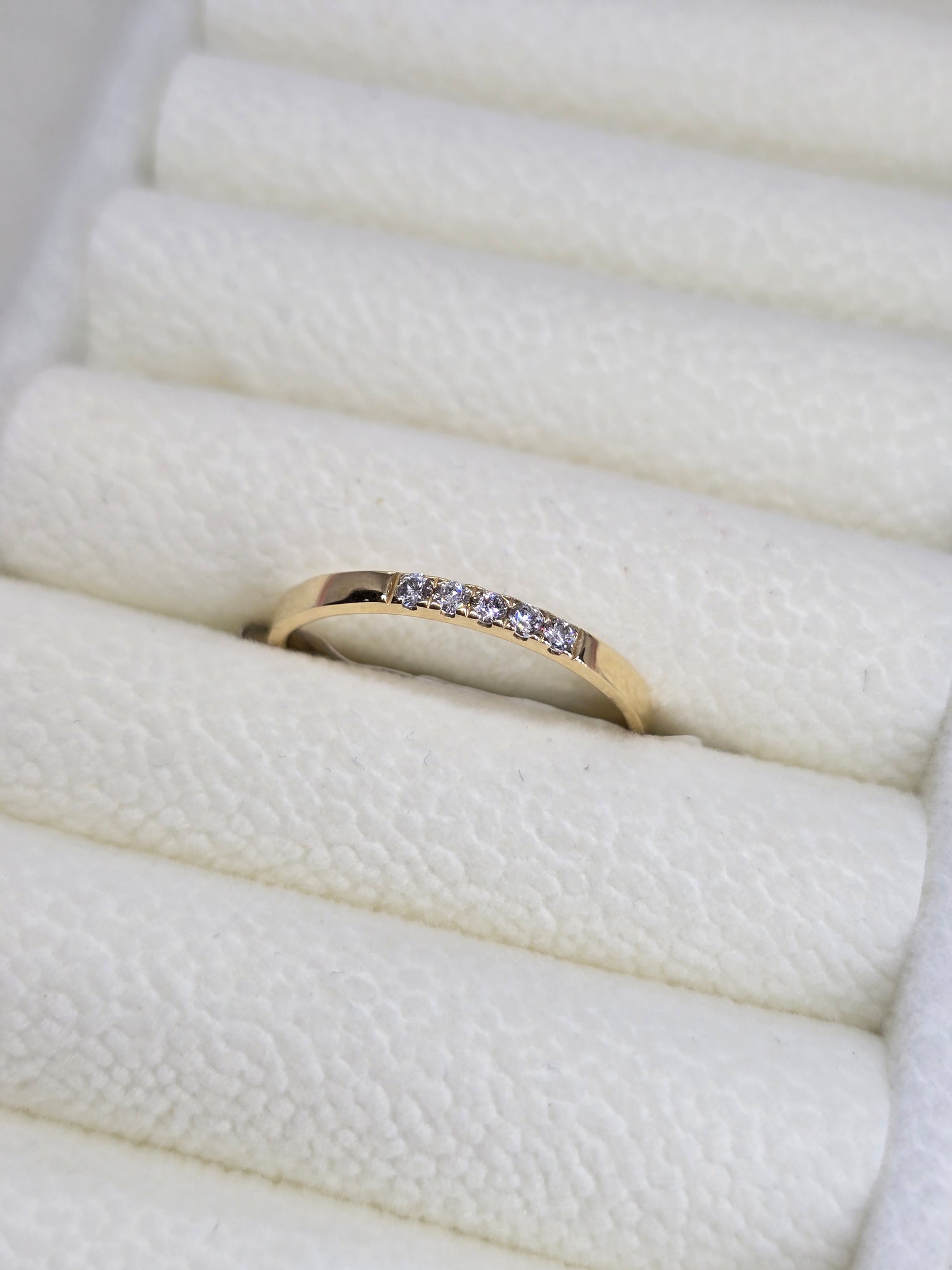 14K Anillo de Oro con diamantes