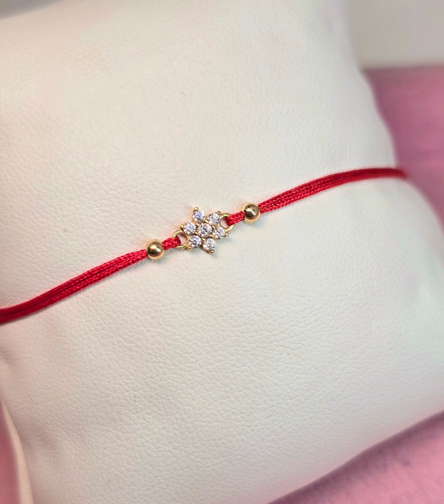 14K Pulsera de hilo con flor de circones