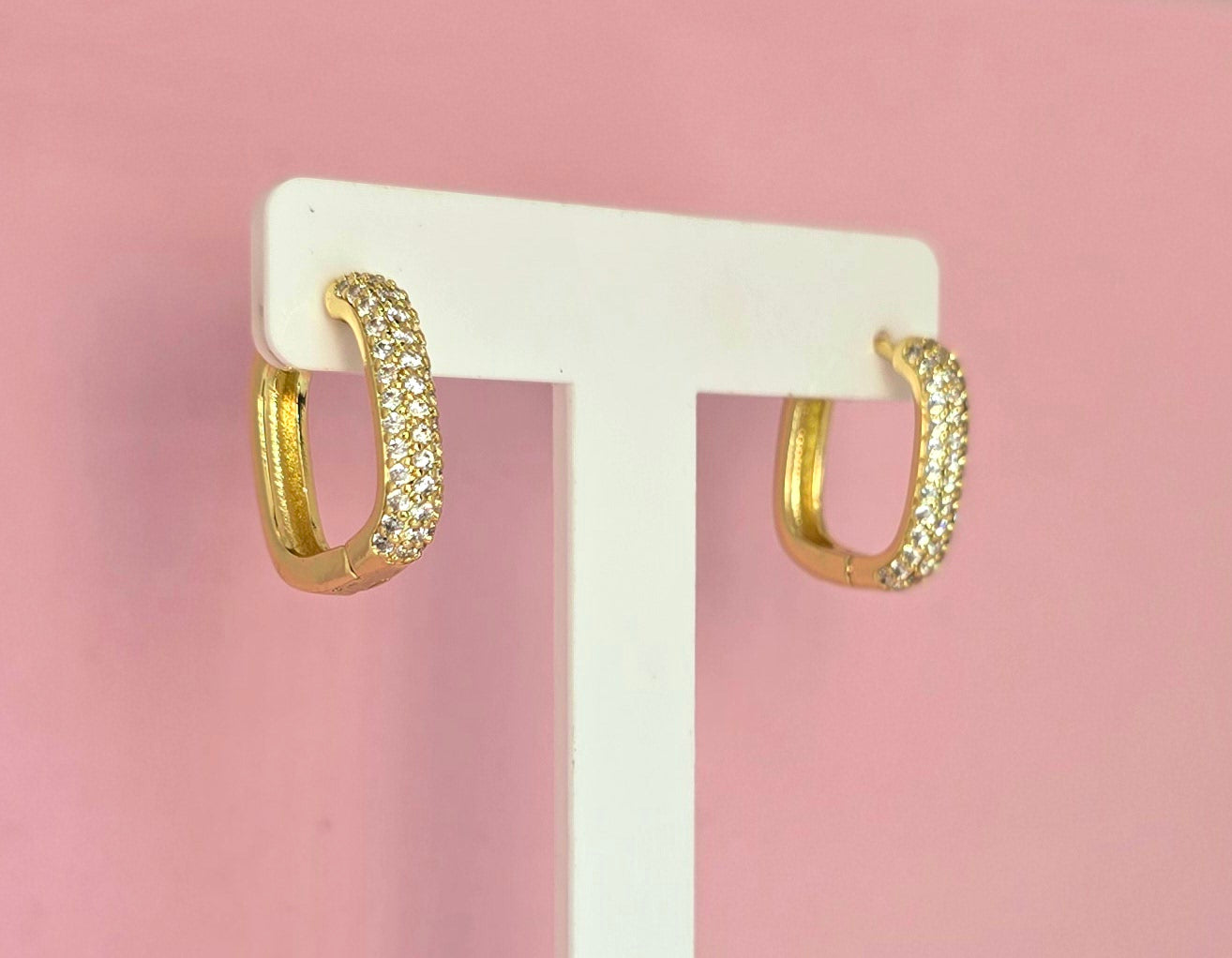 Brass hoops cuadradas con circones