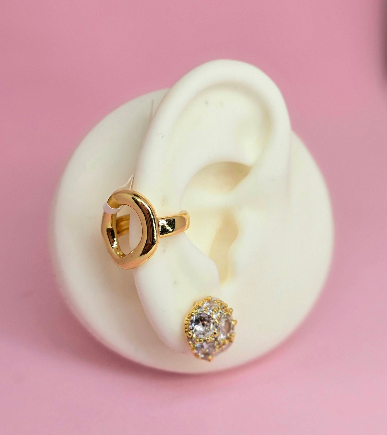 Brass earcuff Malibu