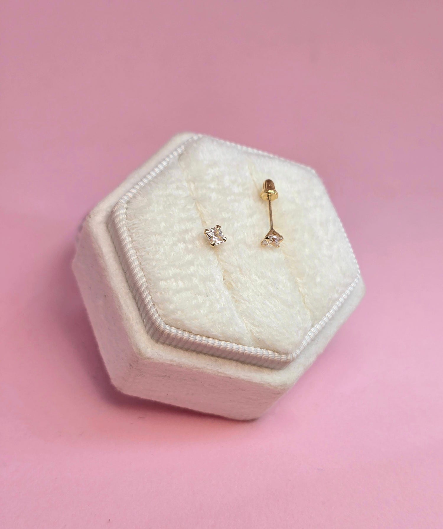 14k Circon Cuadrado 3mm transparente