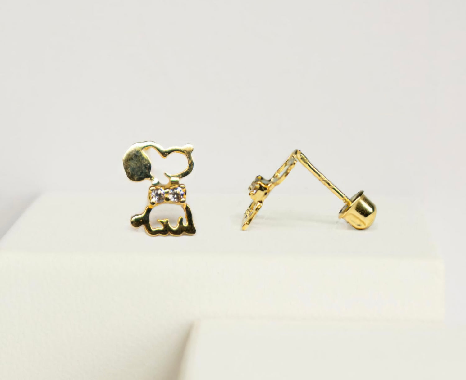 14K Snoopy enroscable