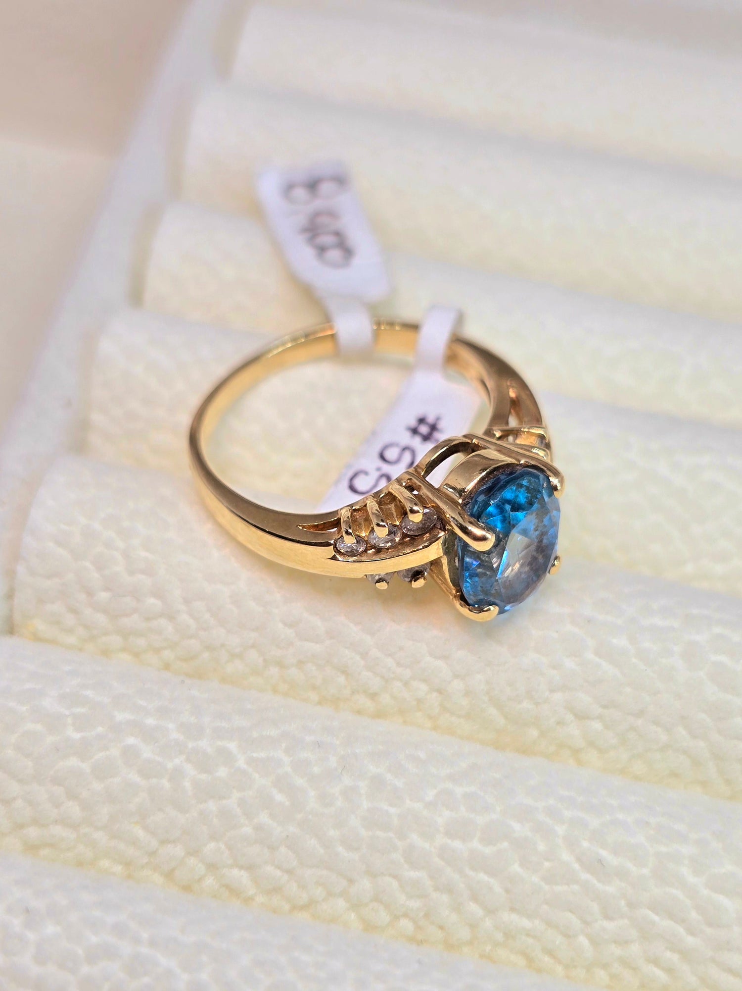 14k Anillo de Aquamarina y diamantes