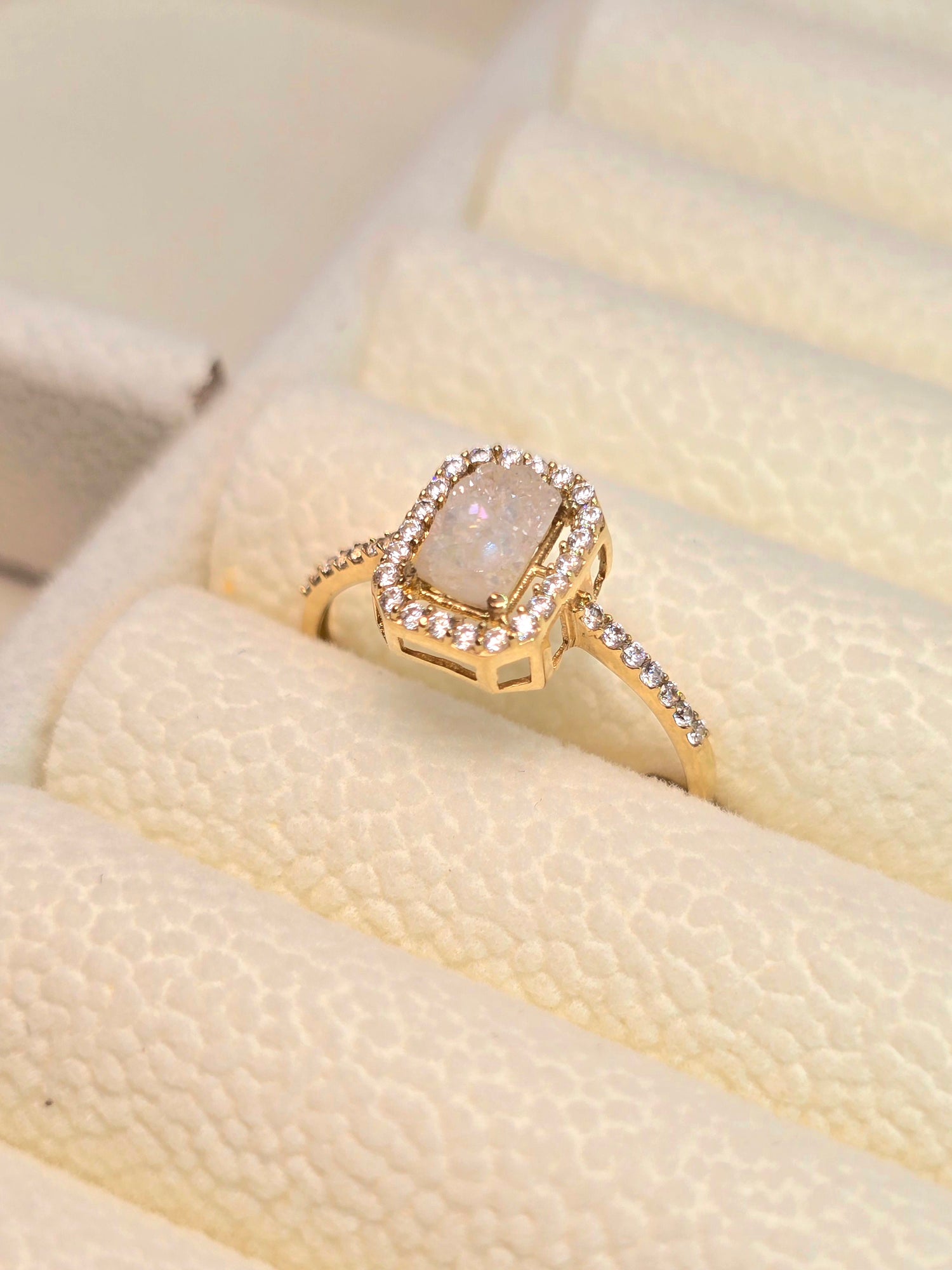 14K Anillo Piedra Druzy de agata