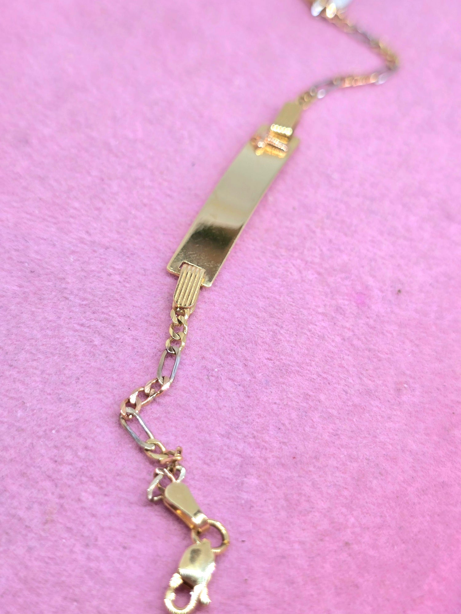 14K Pulsera con diseño de cruz