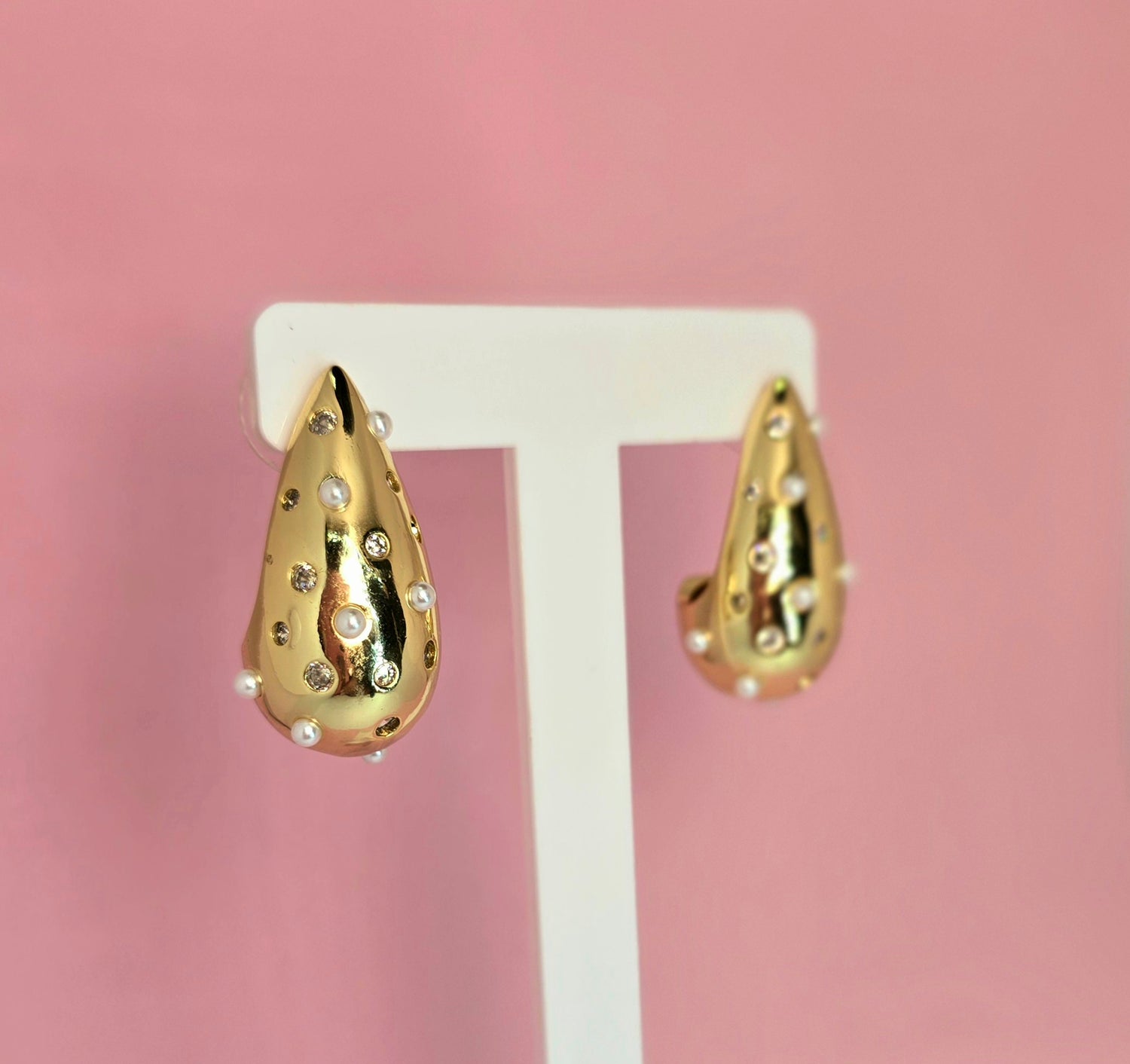 Poe con perlitas y cristal