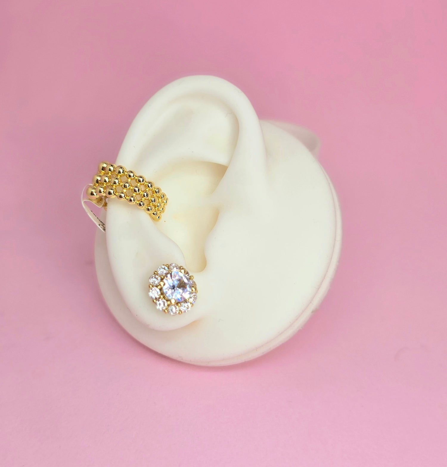 Brass Earcuff 3 lineas pelotitas